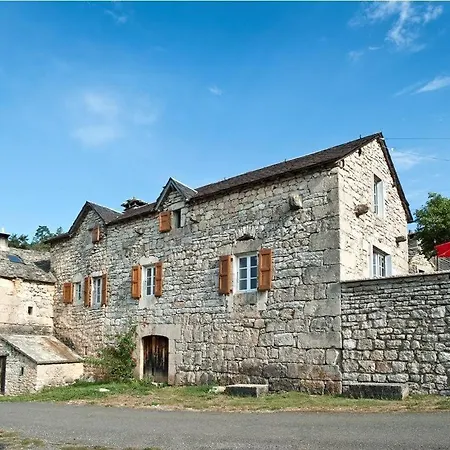 Les Genevriers A Conques Nyaraló